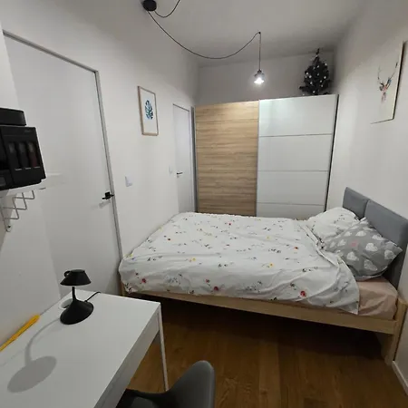 Apartment Aignera6b Warsaw